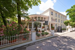  Prinz Myshkin Parkhotel  Мюнхен